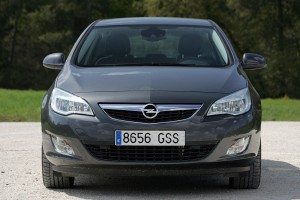 opel-astra-1-6-turbo-180-cosmo-12755844478.jpg