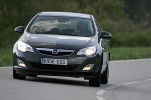 opel-astra-1-6-turbo-180-cosmo-12755863998.jpg
