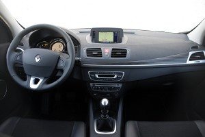 renault-megane-2-0-dci-130-12752956477.jpg