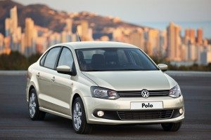 volkswagen-polo-sedan-desde-rusia-culo-12755780172.jpg