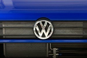 volkswagen-prepara-race-touareg-dakar-2011-12784106832.jpg
