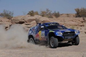 volkswagen-prepara-race-touareg-dakar-2011-12784119975.jpg