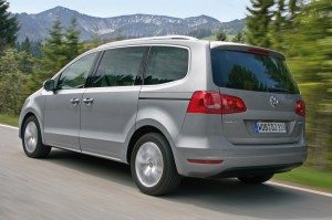 volkswagen-sharan-presenta-sus-nuevos-argumentos-12785989015-jpg volkswagen-sharan-presenta-sus-nuevos-argumentos-12785989015.jpg