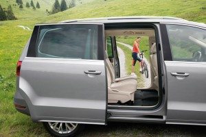 volkswagen-sharan-presenta-sus-nuevos-argumentos-127859890515-jpg volkswagen-sharan-presenta-sus-nuevos-argumentos-127859890515.jpg