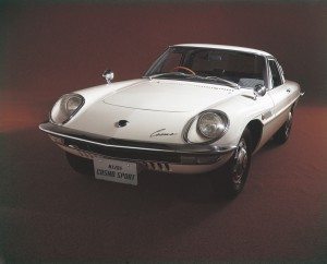 90-anos-mazda-mazda-110s-cosmo-sport-12808357289.jpg
