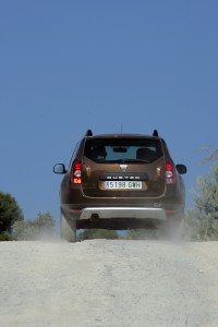 dacia-duster-128021850611.jpg