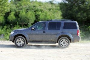 nissan-pathfinder-12786697672.jpg