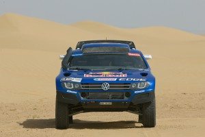 nuevo-volkswagen-race-touareg-3-al-desnudo-12825404622.jpg