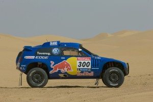 nuevo-volkswagen-race-touareg-3-al-desnudo-12825404633.jpg