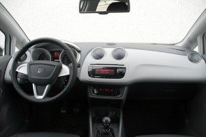 seat-ibiza-1-6-tdi-sport-contra-peugeot-207-1-6-hdi-sport-12826717206.jpg