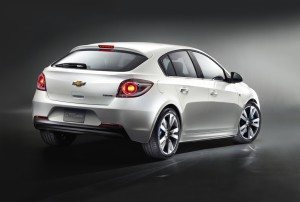 chevrolet-cruze-tambien-cinco-puertas-12835075833.jpg