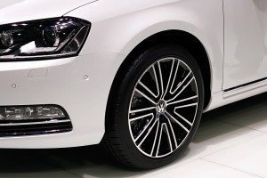 salon-automovil-paris-volkswagen-passat-12858798097-jpg salon-automovil-paris-volkswagen-passat-12858798097.jpg