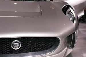 salon-automovil-paris-jaguar-c-x75-12863029467.jpg