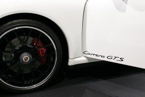 salon-automovil-paris-porsche-911-gts-12870802896.jpg