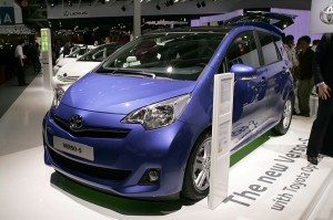 salon-automovil-paris-toyota-verso-s-12861118266.jpg