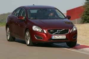 volvo-s60-t6-awd-summum-12875022696.jpg