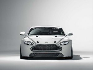 aston-martin-revisa-vantage-gt4-12907935883.jpg