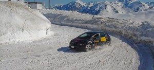 cursos-conduccion-sobre-nieve-fast-parcmotor-12911191531.jpg