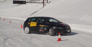cursos-conduccion-sobre-nieve-fast-parcmotor-12911191542.jpg