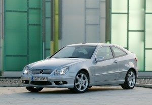 mercedes-benz-clc-dejara-paso-autentico-clase-c-coupe-12901070124.jpg