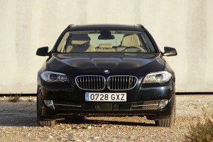 bmw-535i-touring-corre-papa-12922671578.jpg