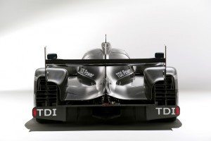 carroceria-cerrada-audi-r18-12920131817.jpg