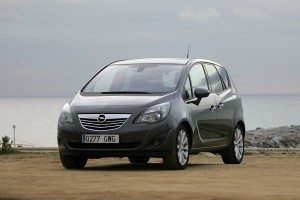 opel-meriva-1-4-turbo-140-cosmo-chico-listo-clase-12919155927.jpg