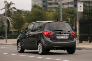 opel-meriva-1-4-turbo-140-cosmo-chico-listo-clase-12919164164.jpg