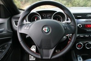 alfa-romeo-giulietta-1-4-multiair-170-cv-129555482112.jpg