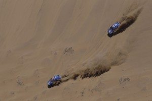dakar-2011-etapa-9-nasser-al-attiyah-aguanta-envites-carlos-sainz-12947865951.jpg