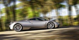 pagani-huayra-dios-viento-12961577823.jpg