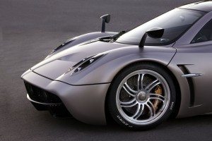 pagani-huayra-dios-viento-12961577835.jpg