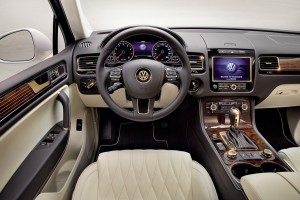 volkswagen-touareg-gold-edition-4x4-oro-12960675536.jpg