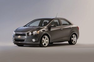 chevrolet-aveo-sedan-llegara-verano-12971699305.jpg