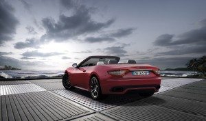 maserati-grancabrio-recibe-variante-deportiva-12983067323.jpg