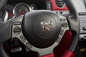 nissan-gt-r-egoist-exclusividad-medida-12974529657.jpg