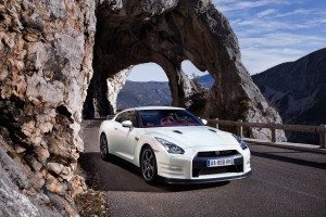 nissan-gt-r-egoist-exclusividad-medida-129745296814.jpg
