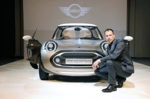 video-mini-rocketman-concept-hecho-arte-12985479063.jpg