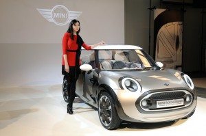video-mini-rocketman-concept-hecho-arte-12985479088.jpg