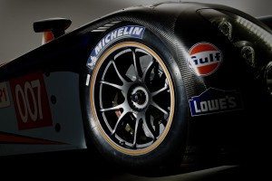 aston-martin-ya-tiene-listo-nuevo-lmp1-129956879110.jpg