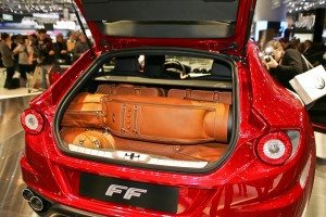 salon-ginebra-2011-ferrari-ff-13000042985.jpg
