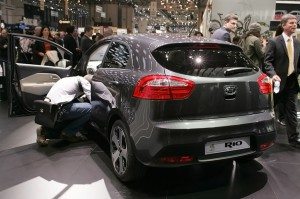 salon-ginebra-2011-kia-rio-12994841853.jpg