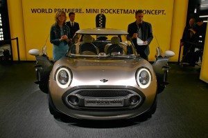 salon-ginebra-2011-mini-rocketman-concept-12992378612.jpg