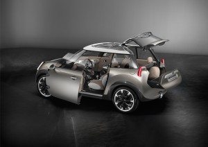 salon-ginebra-2011-mini-rocketman-concept-12992378613.jpg
