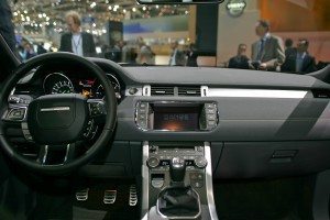 salon-ginebra-2011-range-rover-evoque-12992347176.jpg