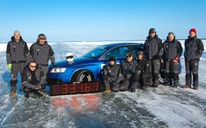 video-ahora-record-sobre-hielo-es-audi-rs6-13020878544.jpg