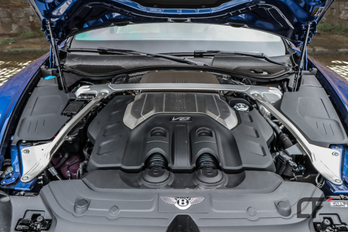 Motor del Bentley Continental GT V8