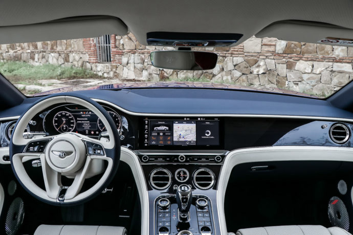 Salpicadero Bentley Continental GT V8