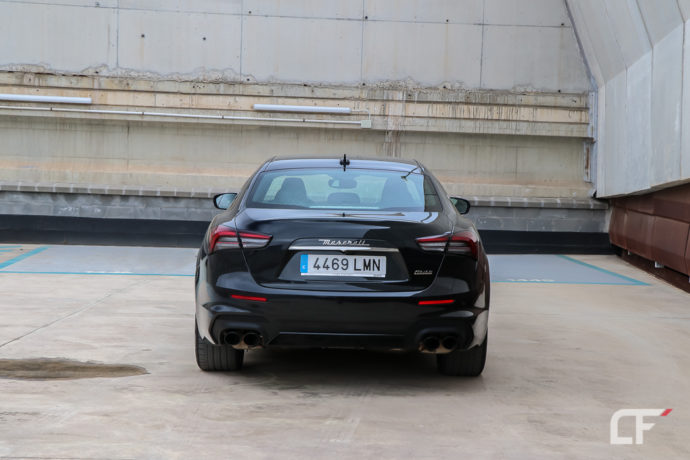 Trasera Maserati Ghibli Hybrid GranSport