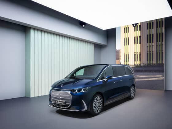 Frontal del Mercedes-Benz VLE Exclusive